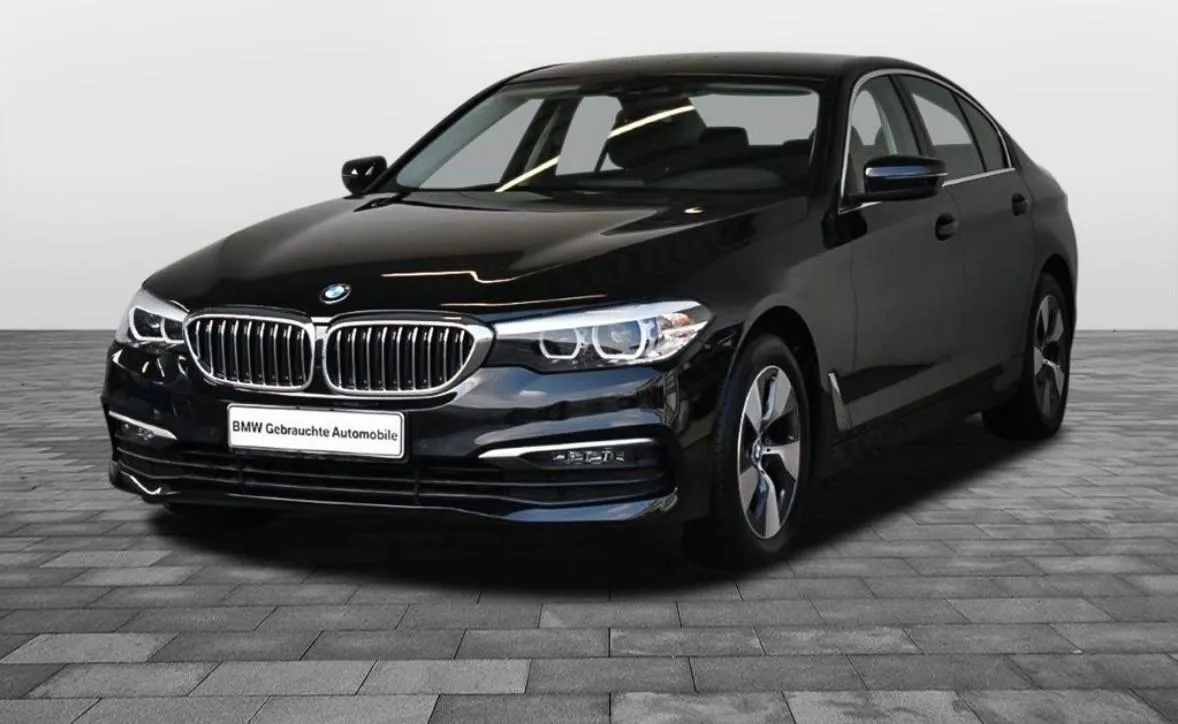 BMW Serie 5 520d 48V xDrive Business Image 1