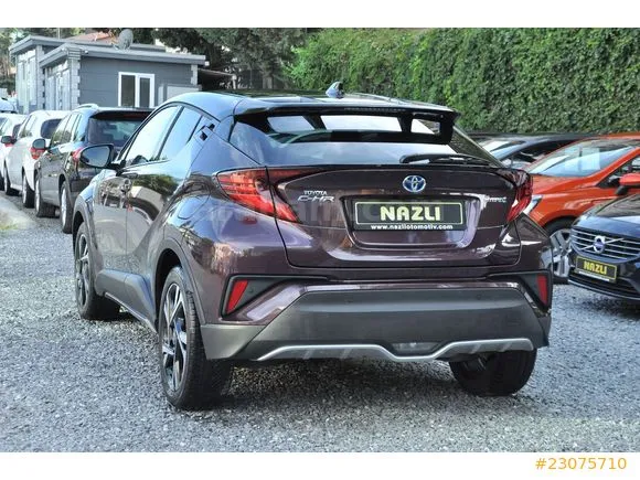 Toyota C-HR 1.8 Hybrid Passion X-Pack Image 5